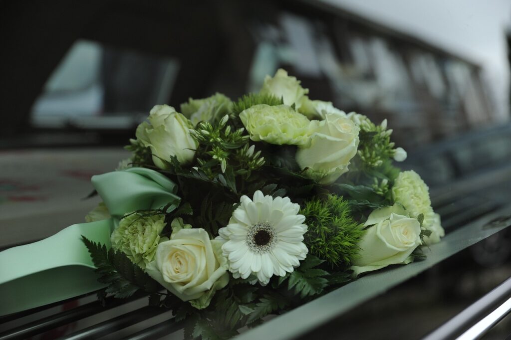 flowers, funeral, memorial-4839339.jpg